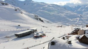 ski-station_frankreich_winter